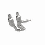 MagnaFlow Direct Fit Catalytic Converter 99-04 Jeep Grand Cherokee 4.0L Front